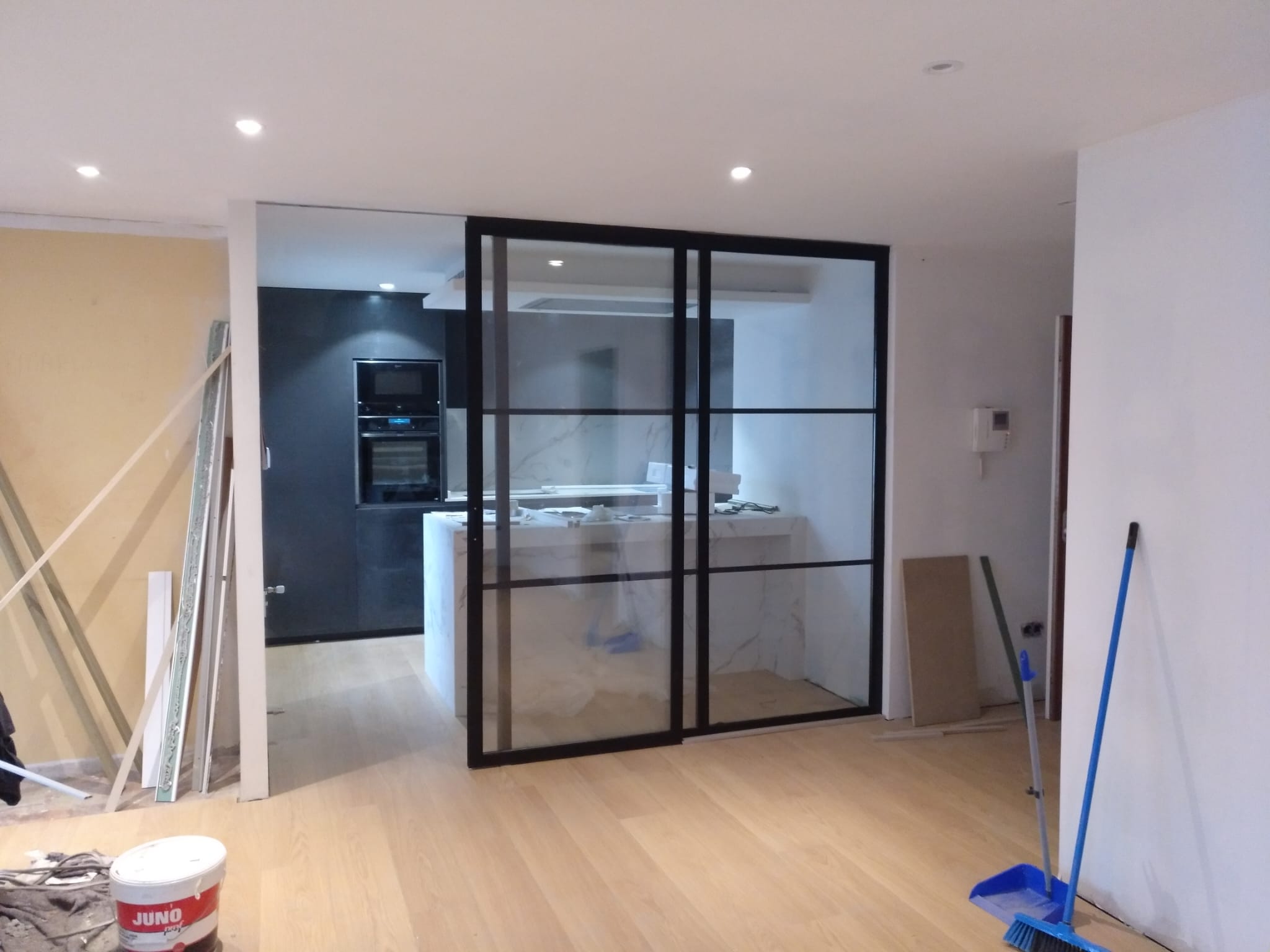 Ver detalles de la Empresa  Instalaciones y reparaciones Miguel Figueiras | Ventanas en Coruña